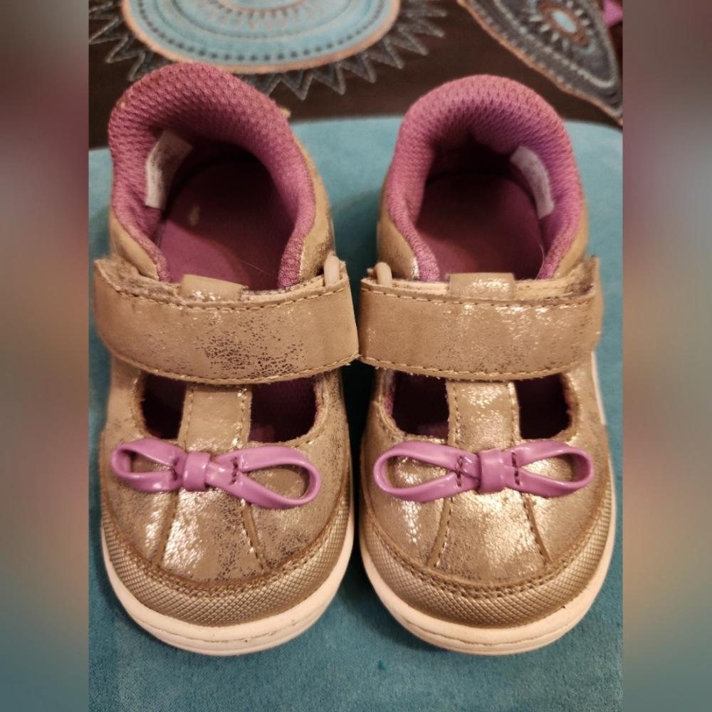 🎈👧  Stride Rite Shoes 👟🎈